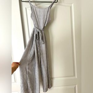 American Eagle Striped Jumpsuit Size 4